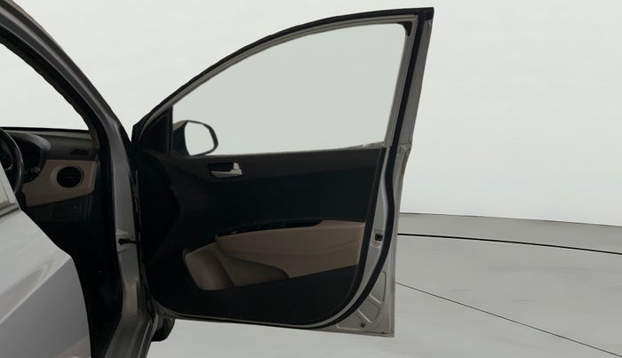 2017 Hyundai Grand i10 SPORTZ 1.2 KAPPA VTVT, Petrol, Manual, 28,138 km, RHS Front Door