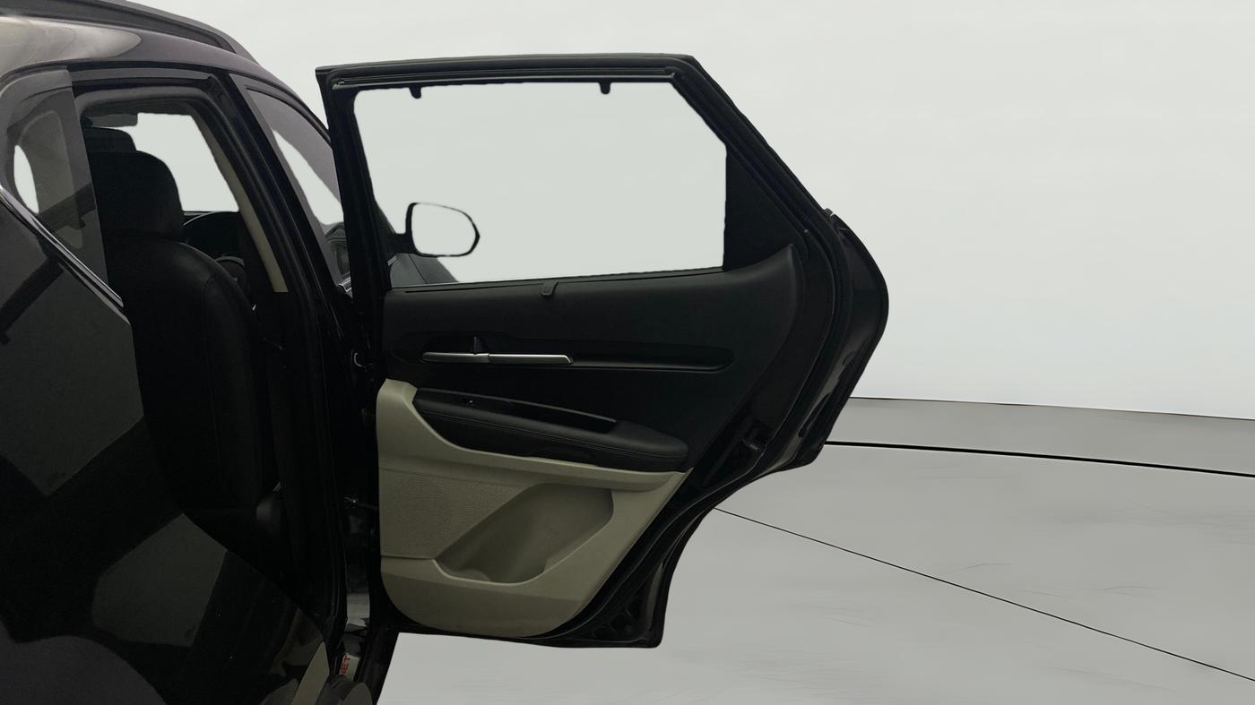 2021 KIA SONET HTX 1.5 AT, Diesel, Automatic, 1,38,639 km, RHS Rear Door