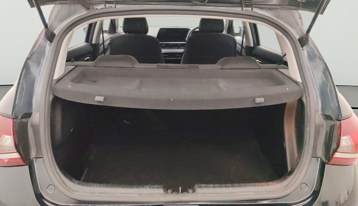 2021 Hyundai NEW I20 ASTA 1.2 AT, Petrol, Automatic, 68,742 km, Boot Open Zoomed View