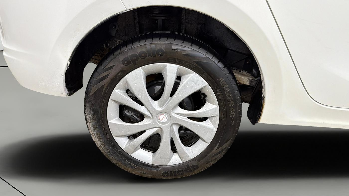 2024 Tata TIGOR XZ CNG, CNG, Manual, 79,353 km, Right Rear Wheel