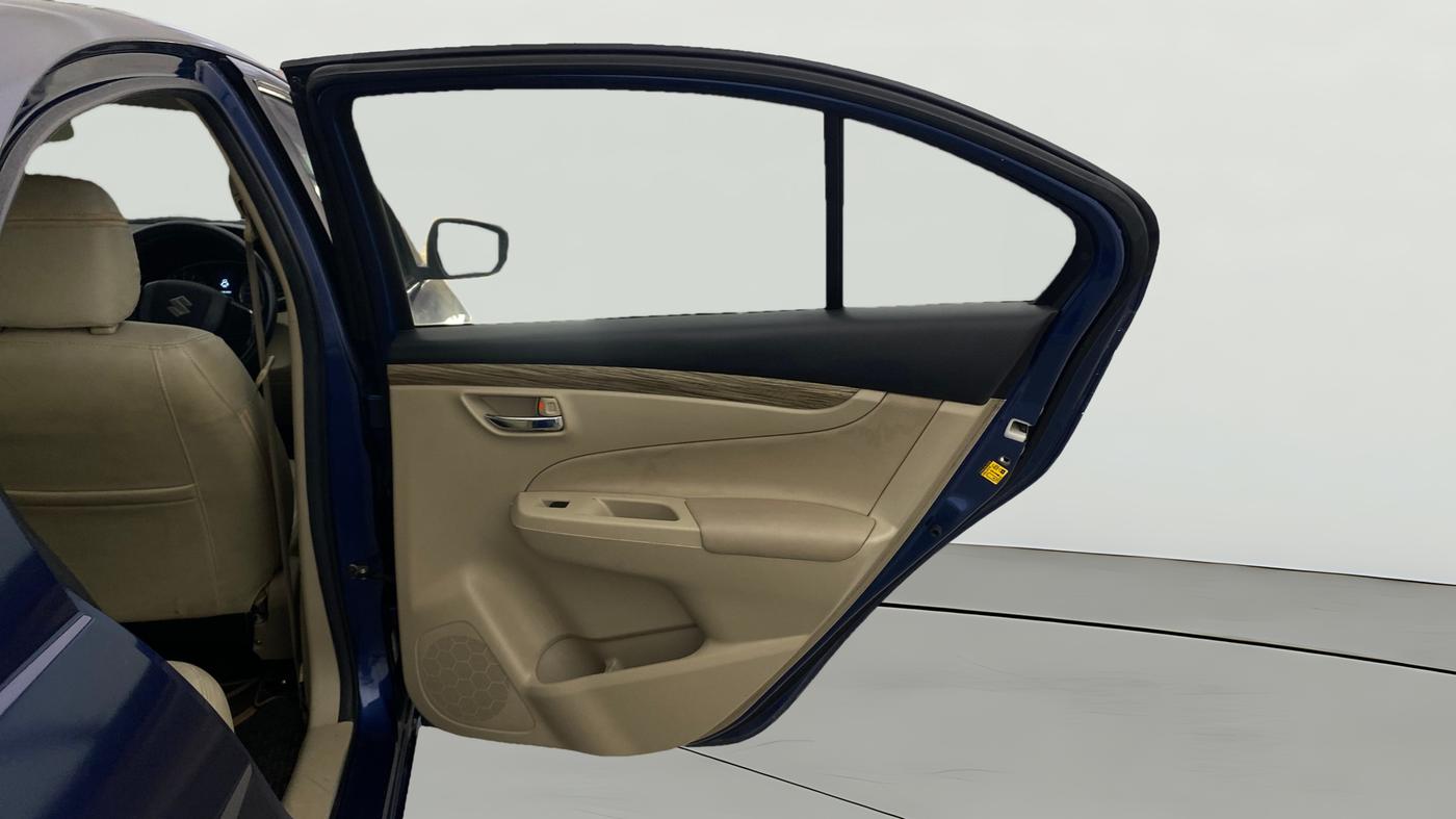 2021 Maruti Ciaz SIGMA 1.5 SHVS MT  PETROL, Petrol, Manual, 1,00,250 km, RHS Rear Door