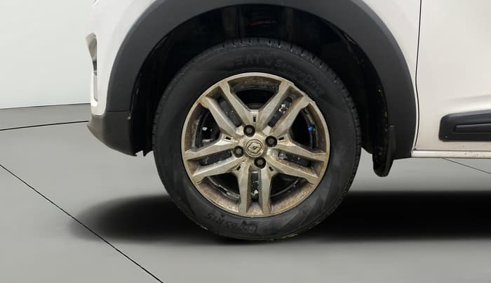 2020 Renault TRIBER RXZ AMT, Petrol, Automatic, 70,819 km, Left Front Wheel