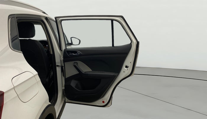 2022 Skoda KUSHAQ STYLE 1.0L TSI AT (6 AIRBAGS), Petrol, Automatic, 24,434 km, RHS Rear Door