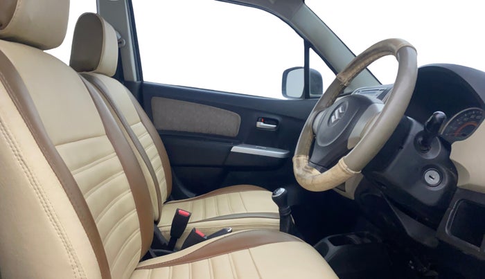 2016 Maruti Wagon R 1.0 VXI, Petrol, Manual, 43,312 km, Right Side Front Door Cabin
