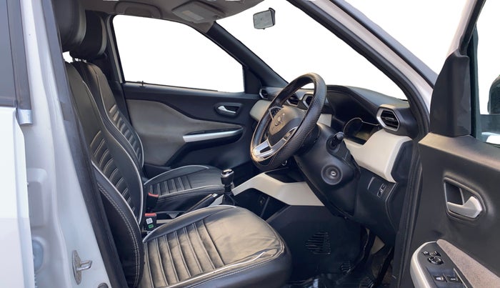 2021 Nissan MAGNITE XL, Petrol, Manual, 40,663 km, Right Side Front Door Cabin
