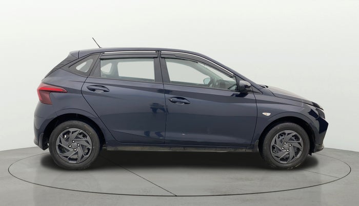 2022 Hyundai NEW I20 MAGNA 1.2 MT, Petrol, Manual, 51,714 km, Right Side View