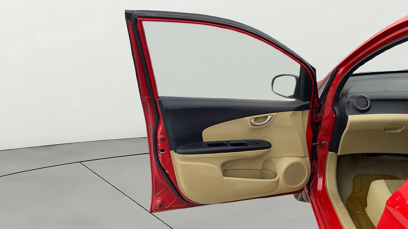 2014 Honda Brio VX AT, Petrol, Automatic, 78,465 km, LHS Front Door