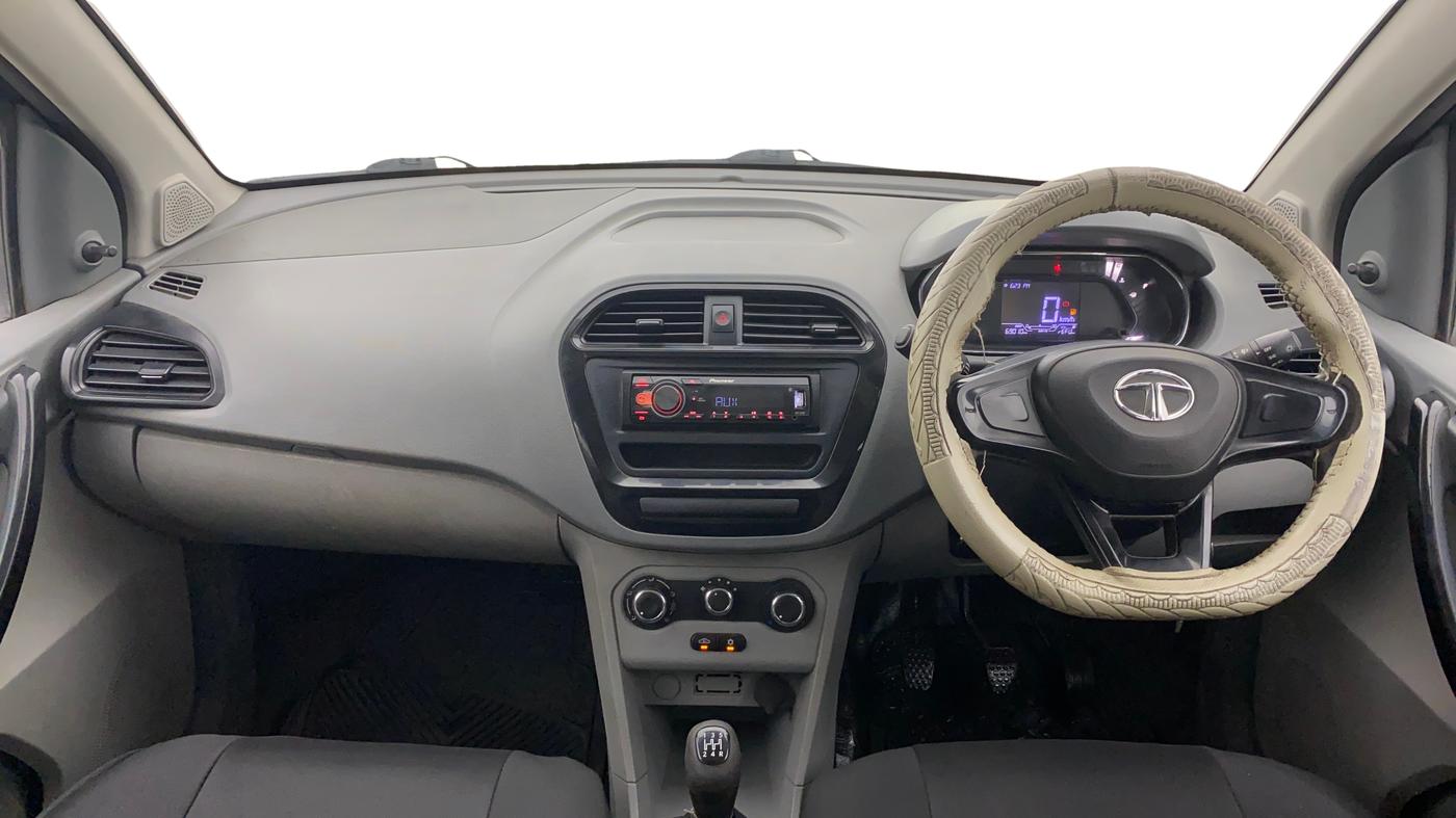 2021 Tata TIGOR XE PETROL, Petrol, Manual, 68,973 km, Dashboard