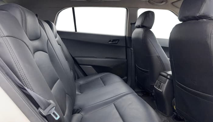 2017 Hyundai Creta E PLUS 1.6 PETROL, Petrol, Manual, 61,660 km, Right Side Rear Door Cabin