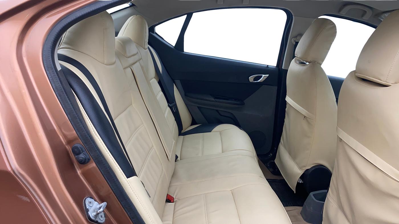 2017 Tata TIGOR XZ (O) PETROL, Petrol, Manual, 94,103 km, Right Side Rear Door Cabin