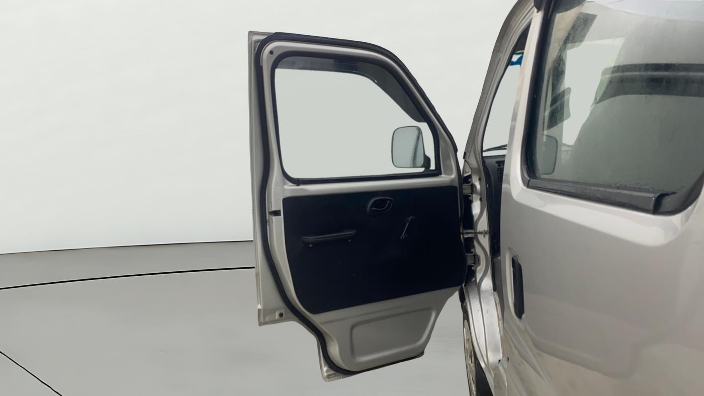 2023 Maruti Eeco 5 STR AC, Petrol, Manual, 29,009 km, LHS Front Door