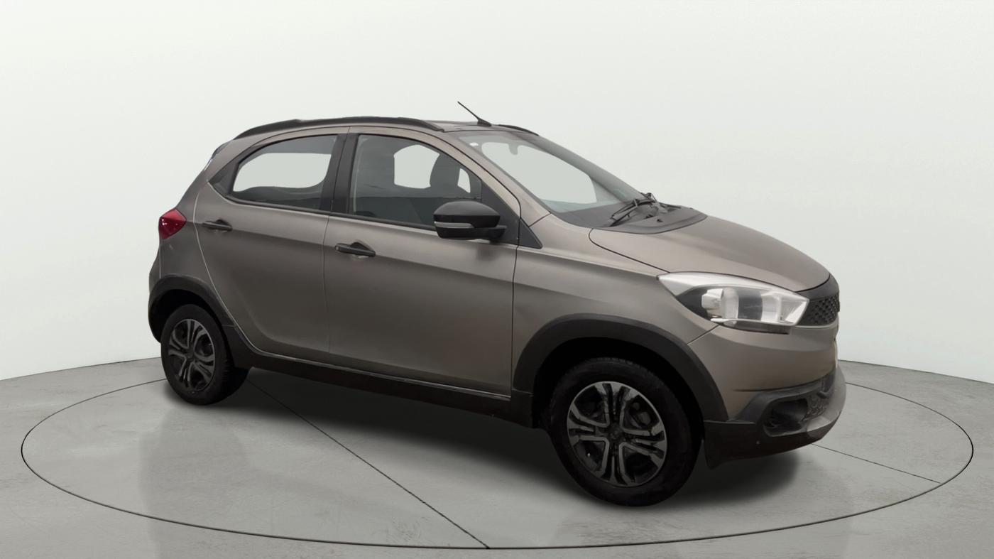 2018 Tata TIAGO NRG PETROL, Petrol, Manual, 98,734 km, Right Front Diagonal