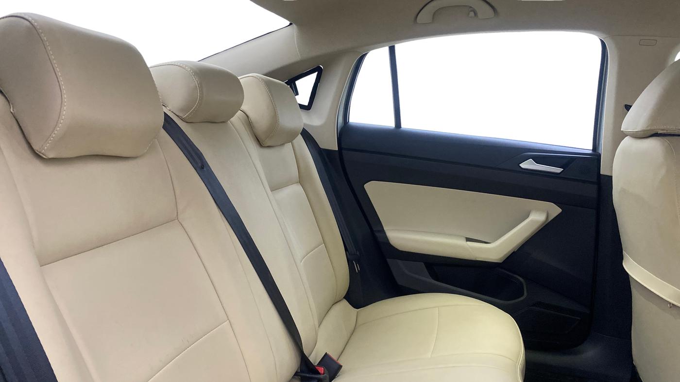 2025 Volkswagen VIRTUS COMFORTLINE TSI 1.0 MT, Petrol, Manual, 1,767 km, Right Side Rear Door Cabin
