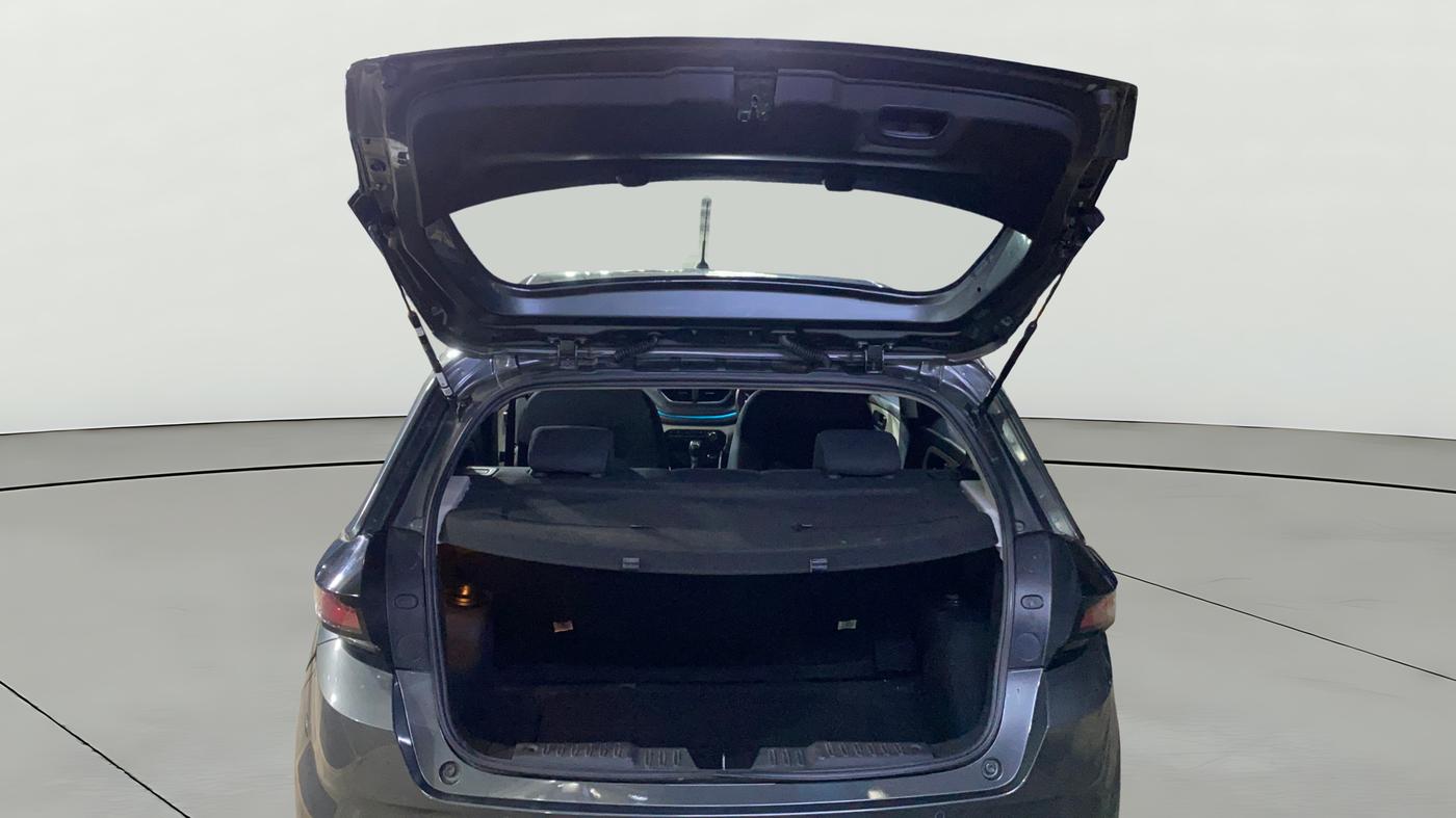 2023 Tata ALTROZ XZ PETROL, Petrol, Manual, 2,818 km, Boot Open Zoomed View
