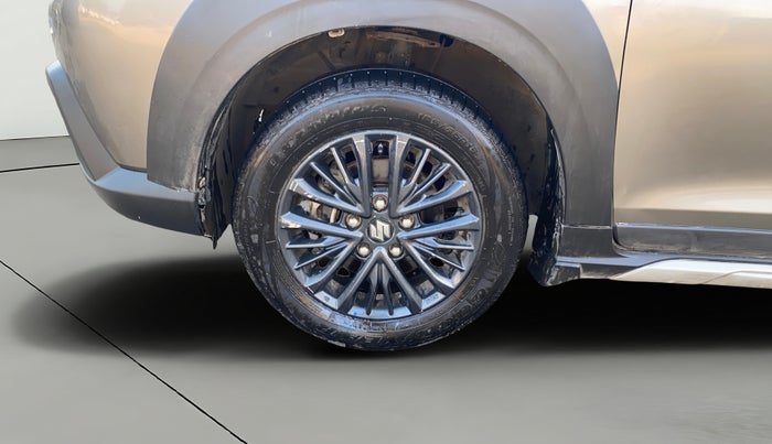 2019 Maruti XL6 ALPHA MT, Petrol, Manual, 94,172 km, Left Front Wheel