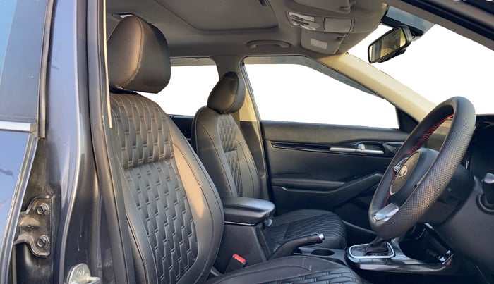 2021 KIA SELTOS HTX ANNIVERSARY EDITION 1.5 PETROL CVT, Petrol, Automatic, 1,01,026 km, Right Side Front Door Cabin