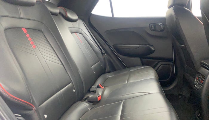 2023 Hyundai VENUE N LINE N8 1.0 TURBO DCT, Petrol, Automatic, 31,115 km, Right Side Rear Door Cabin