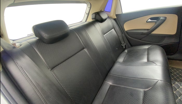 2016 Volkswagen Polo HIGHLINE1.2L, Petrol, Manual, 97,298 km, Right Side Rear Door Cabin