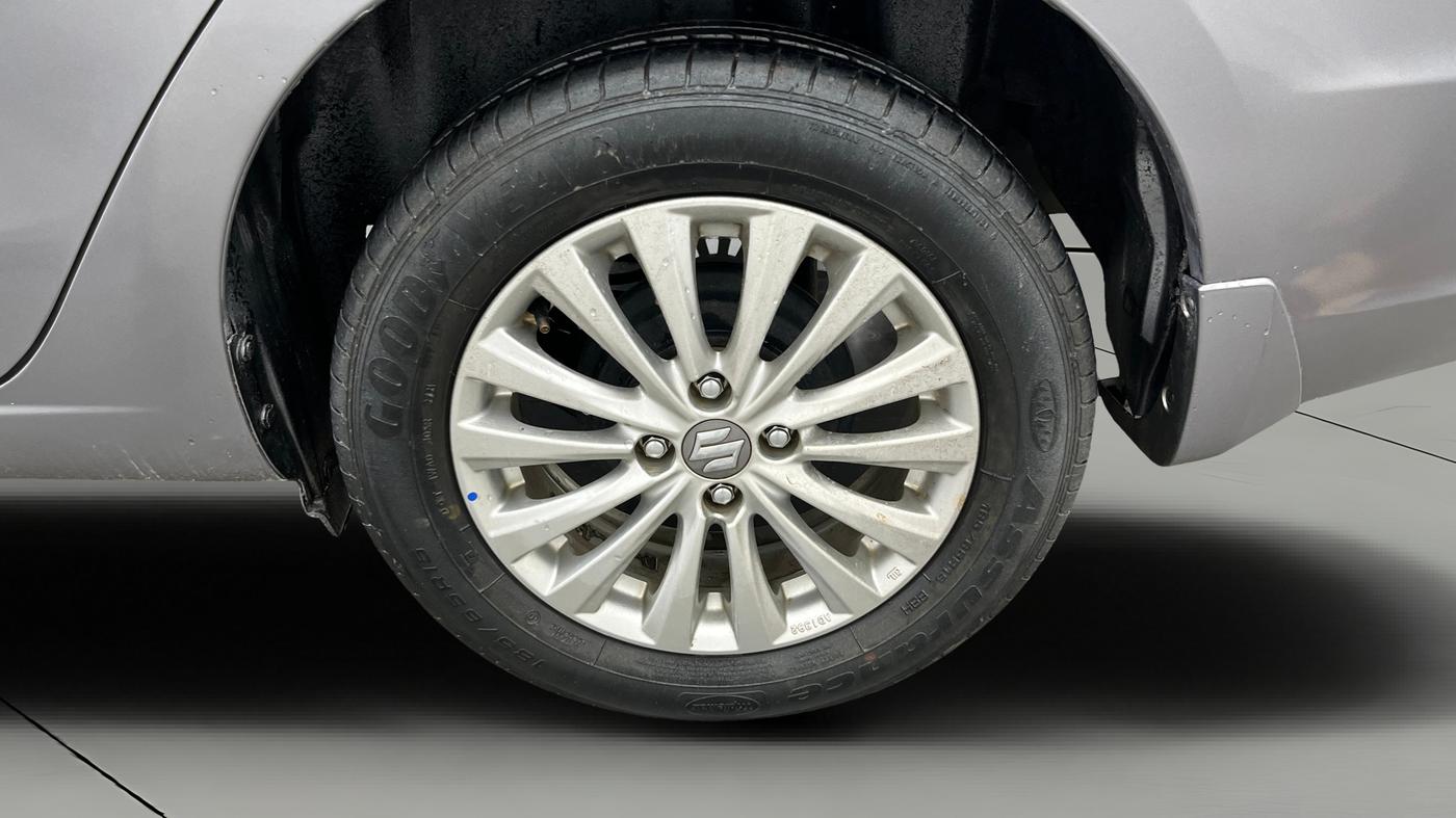 2021 Maruti Ciaz ZETA 1.5 SHVS MT PETROL, Petrol, Manual, 17,578 km, Left Rear Wheel