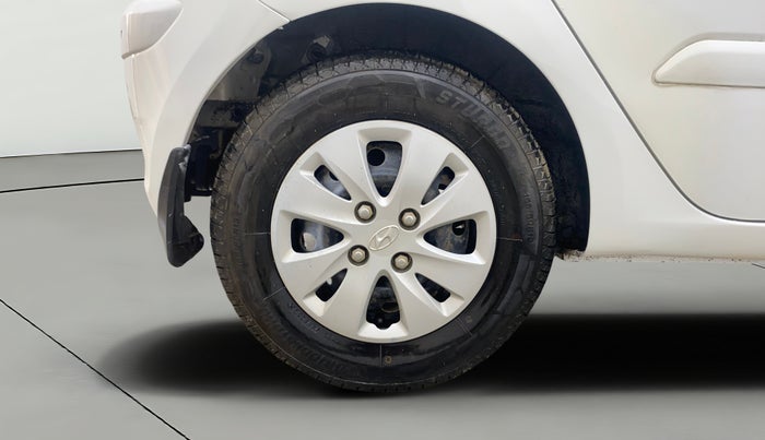 2013 Hyundai i10 ASTA 1.2, Petrol, Manual, 46,832 km, Right Rear Wheel