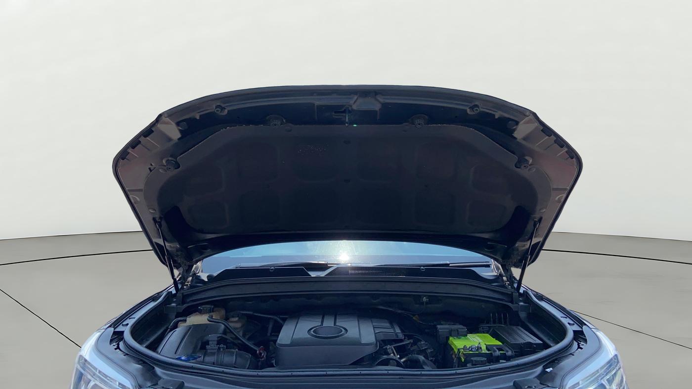 2019 Mahindra ALTURAS G4 4WD AT, Diesel, Automatic, 1,43,089 km, Open Bonet