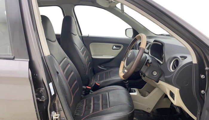 2017 Maruti Alto K10 VXI, Petrol, Manual, 70,326 km, Right Side Front Door Cabin