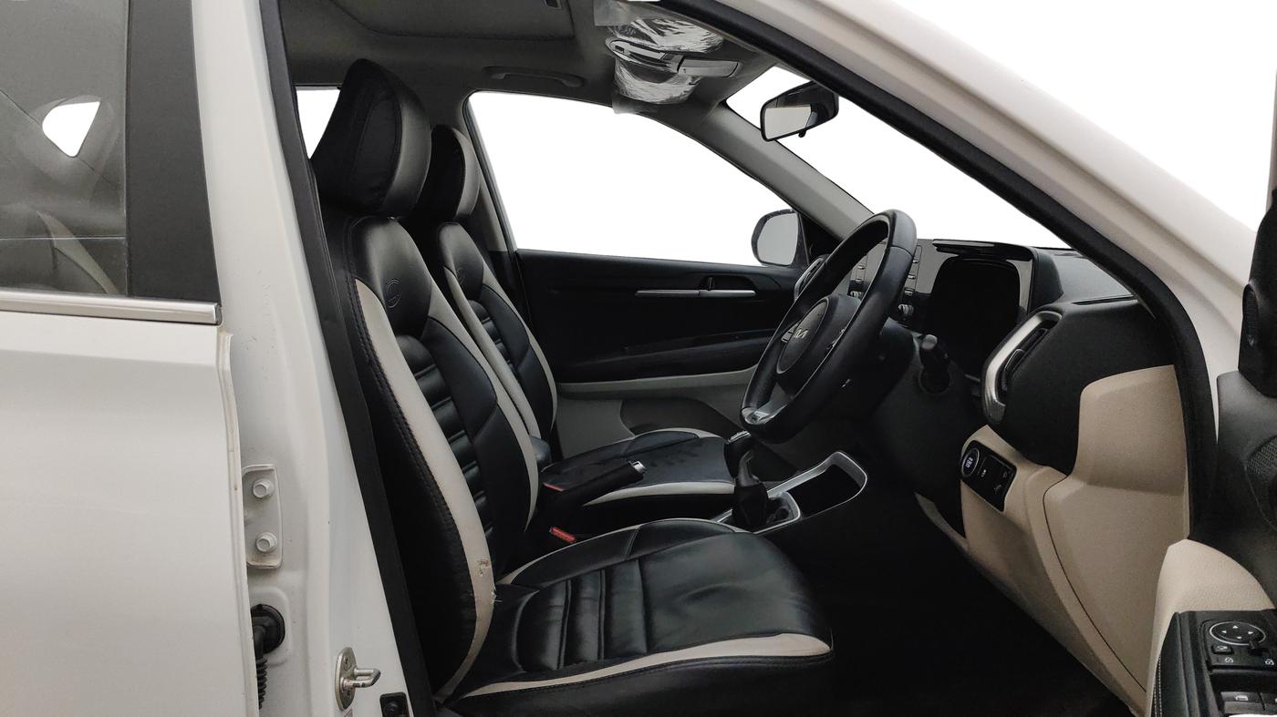 2021 KIA SONET HTX 1.0 IMT, Petrol, Manual, 61,566 km, Right Side Front Door Cabin