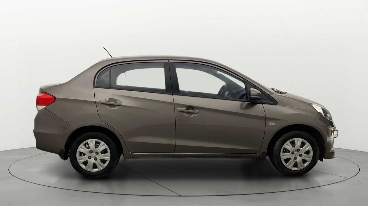 2015 Honda Amaze 1.2L I-VTEC S, Petrol, Manual, 36,407 km, Right Side View
