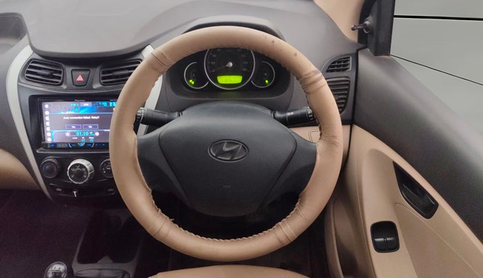 2012 Hyundai Eon MAGNA, Petrol, Manual, 51,846 km, Steering Wheel Close Up
