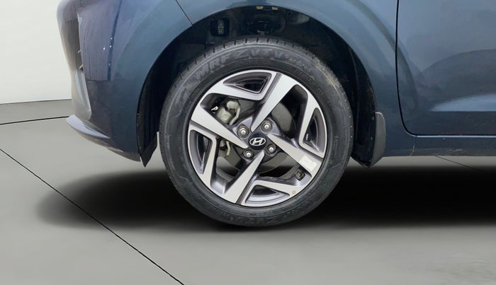 2022 Hyundai AURA SX 1.2, Petrol, Manual, 31,568 km, Left Front Wheel