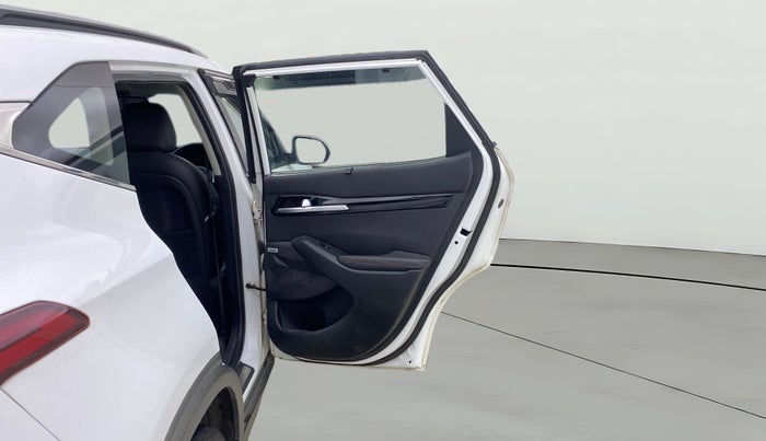 2020 KIA SELTOS GTX PLUS AT 1.5 DIESEL, Diesel, Automatic, 31,482 km, RHS Rear Door