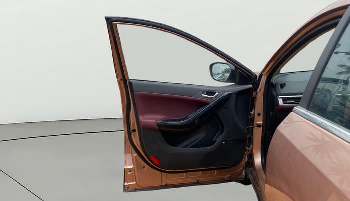 2024 Tata Curvv Accomplished Plus A 1.2 Hyperion GDI Petrol 6MT, Petrol, Manual, 1,757 km, LHS Front Door