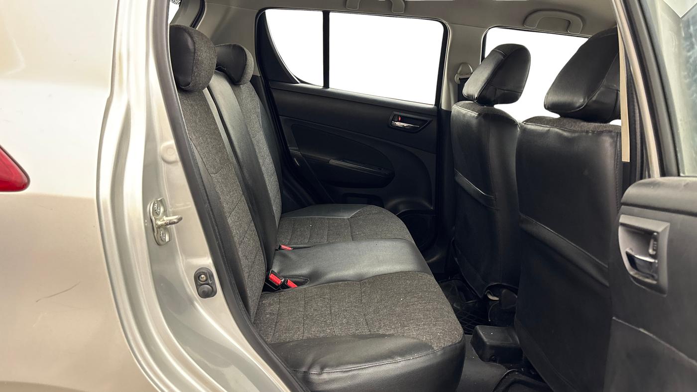 2016 Maruti Swift VXI, Petrol, Manual, 42,472 km, Right Side Rear Door Cabin