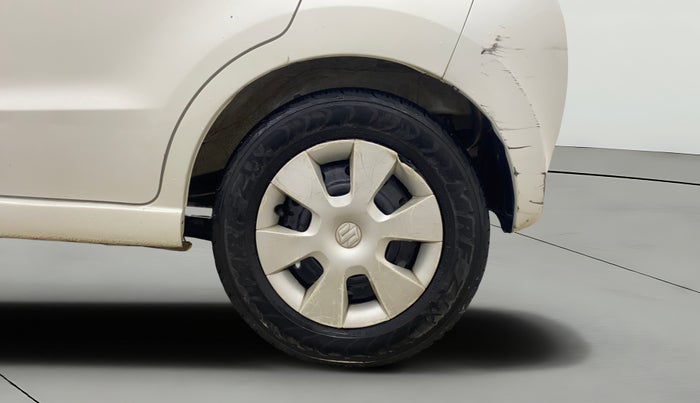 2013 Maruti A Star VXI (ABS) AT, CNG, Automatic, 52,374 km, Left Rear Wheel