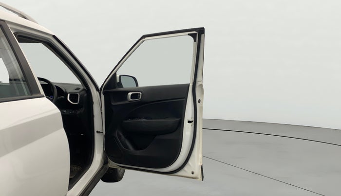 2020 Hyundai VENUE SX PLUS 1.0 TURBO DCT, Petrol, Automatic, 55,043 km, RHS Front Door