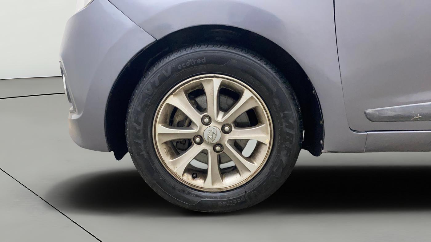 2016 Hyundai Grand i10 ASTA AT 1.2 KAPPA VTVT, Petrol, Automatic, 96,266 km, Left Front Wheel