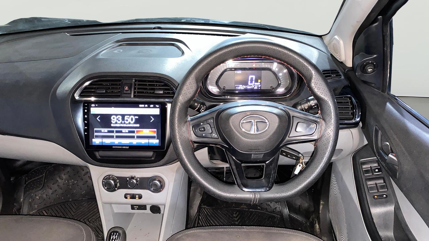 2021 Tata Tiago XT (O) PETROL, Petrol, Manual, 41,843 km, Steering Wheel Close Up