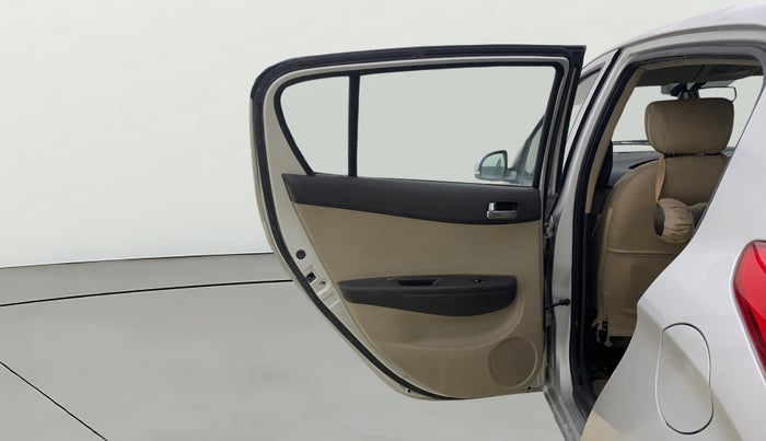 2013 Hyundai i20 SPORTZ 1.4 CRDI, Diesel, Manual, 1,05,964 km, LHS Rear Door