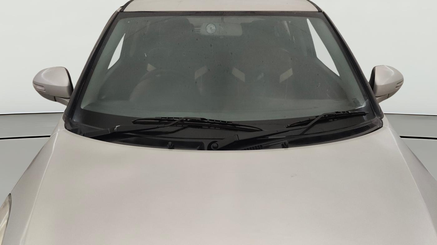 2014 Maruti Swift ZXI, Petrol, Manual, 57,910 km, Front Windshield