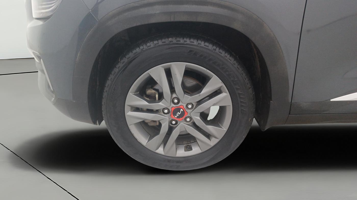 2021 KIA SELTOS HTX PLUS AT1.5 DIESEL, Diesel, Automatic, 1,17,539 km, Left Front Wheel