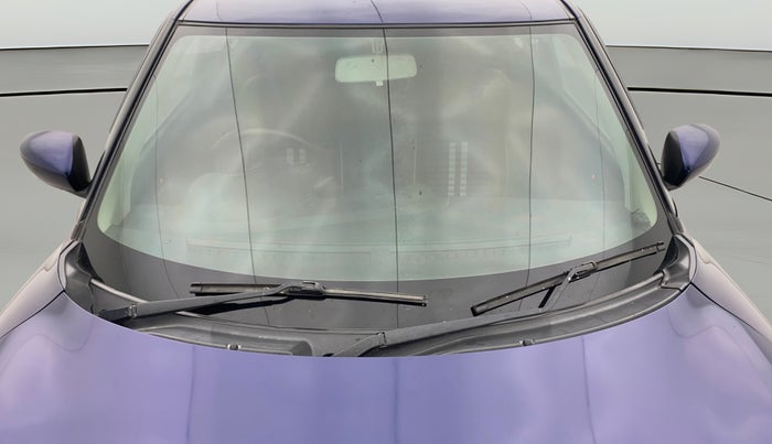 2019 Maruti Swift ZDI AMT, Diesel, Automatic, 48,455 km, Front Windshield