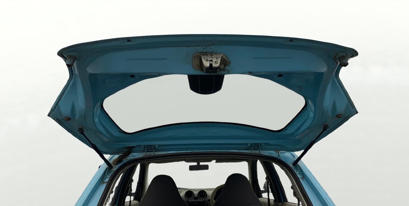 2014 Datsun Go T, Petrol, Manual, 60,450 km, Boot Door Open
