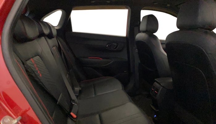 2023 Hyundai NEW I20 N LINE N8 1.0 TURBO GDI DCT DUAL TONE, Petrol, Automatic, 52,118 km, Right Side Rear Door Cabin
