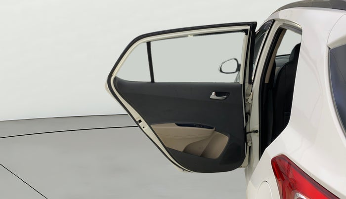 2016 Hyundai Grand i10 SPORTZ 1.2 KAPPA VTVT, Petrol, Manual, 56,646 km, LHS Rear Door