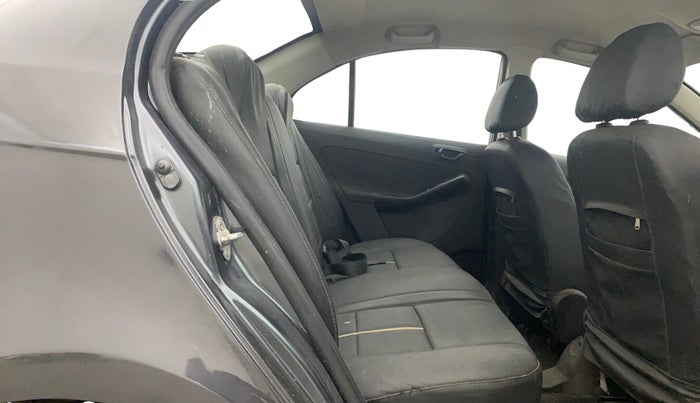 2016 Tata Zest XMS PETROL, Petrol, Manual, 61,659 km, Right Side Rear Door Cabin