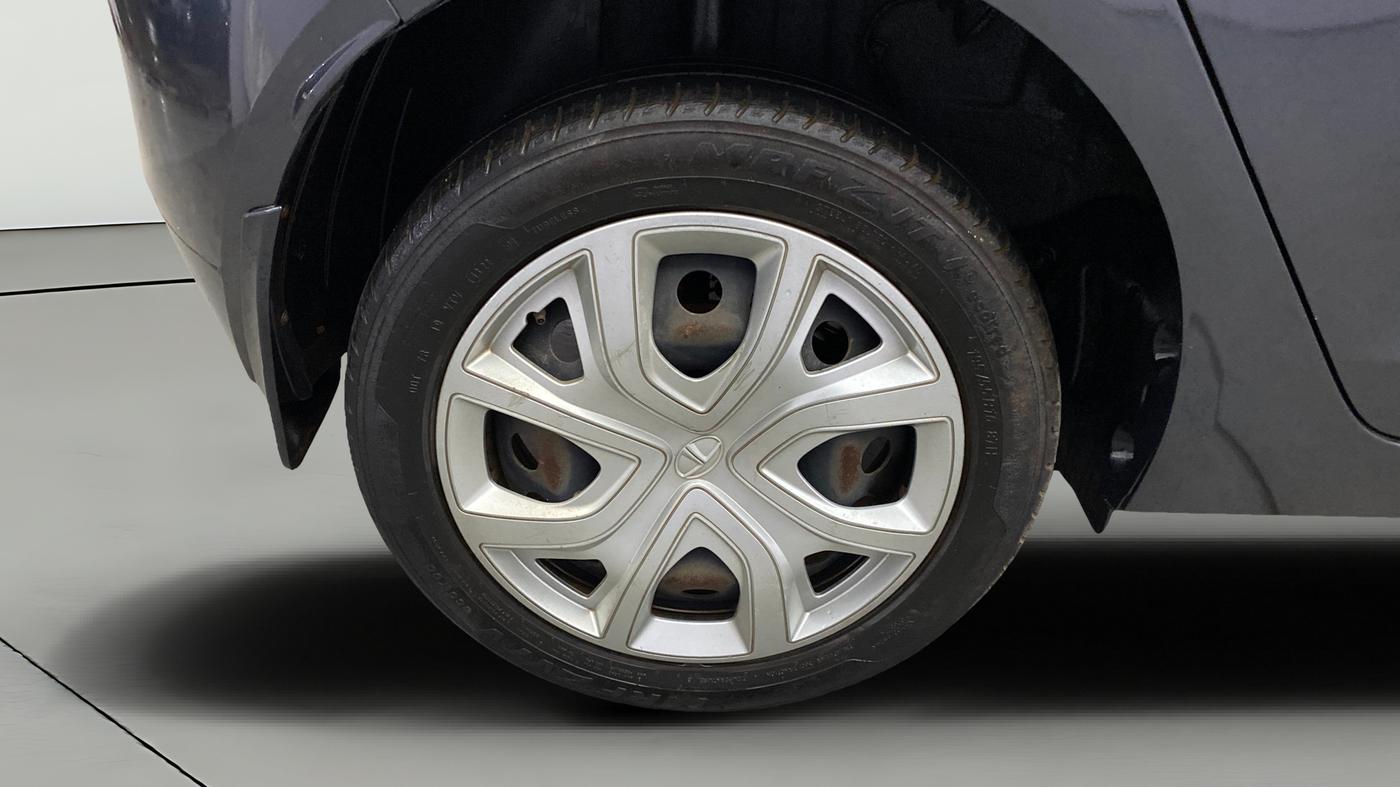 2022 Tata ALTROZ XM PLUS PETROL, Petrol, Manual, 61,333 km, Right Rear Wheel