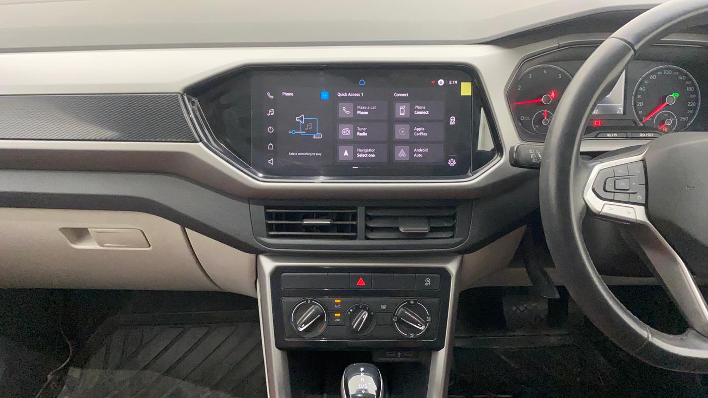 2022 Volkswagen TAIGUN HIGHLINE 1.0 TSI AT, Petrol, Automatic, 28,274 km, Air Conditioner