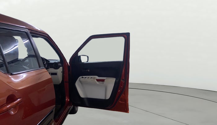 2017 Maruti IGNIS ALPHA 1.3 DUAL TONE, Diesel, Manual, 96,288 km, RHS Front Door