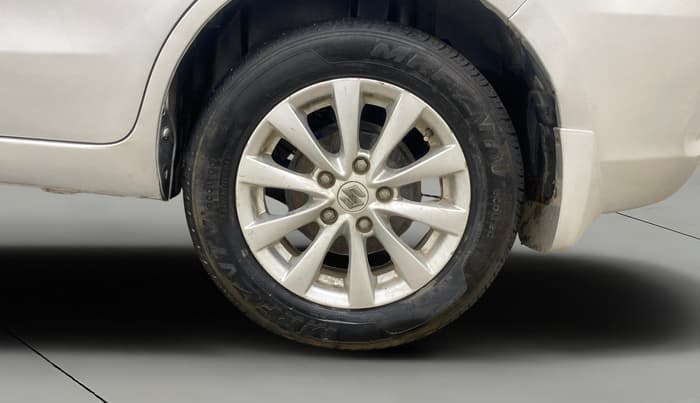 2014 Maruti Ertiga ZXI, Petrol, Manual, 78,573 km, Left Rear Wheel