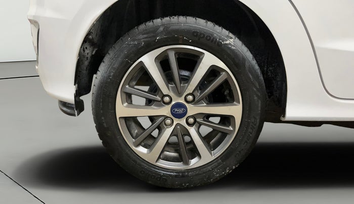 2020 Ford New Figo TITANIUM 1.2 PETROL MT, Petrol, Manual, 28,854 km, Right Rear Wheel